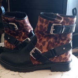 Nine West Leopard Print and Black Buckle Ankle Boots 7 1/2